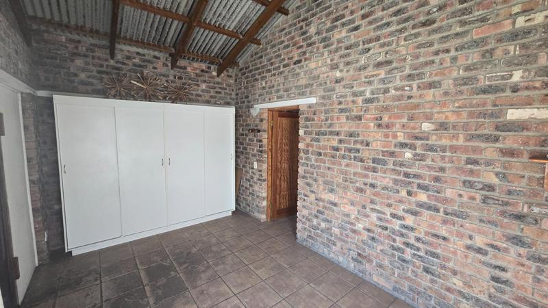 1 Bedroom Property for Sale in Perlemoenbaai Western Cape